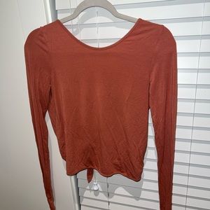 Long sleeve top